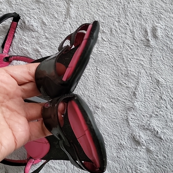 Cole Haan Nike G Series Heels - Picture 5 of 11